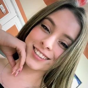 Meet your Posher, Lidia